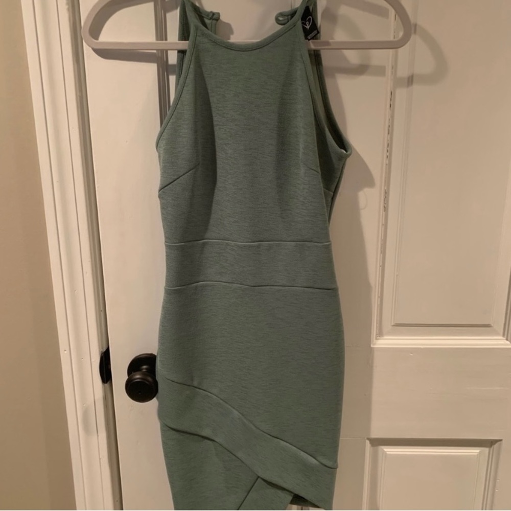 💚 Asymmetrical Windsor Dress 💚